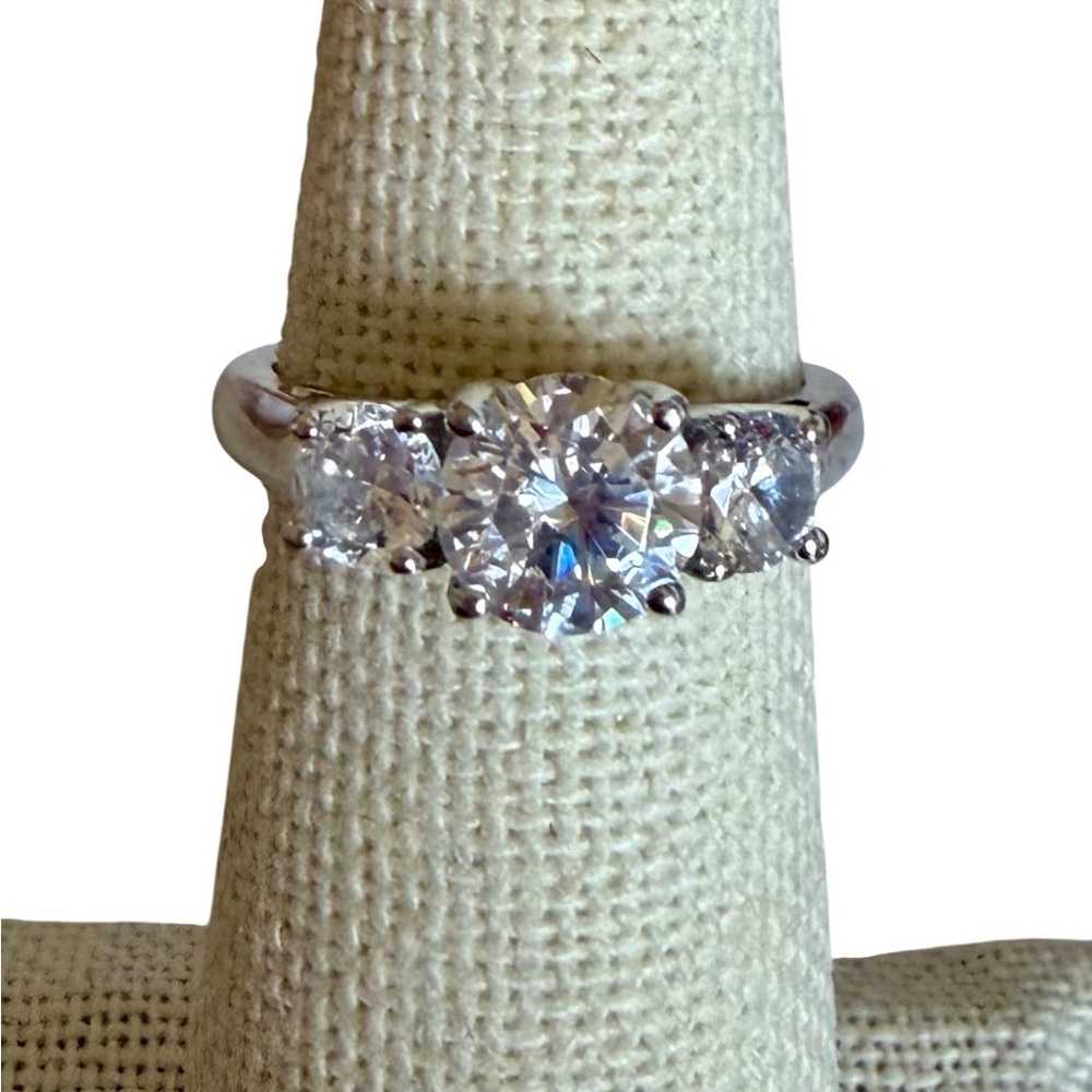 Sterling Silver Vintage CZ Past, Present and Future Ring